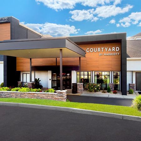 Courtyard By Marriott New Haven Orange Hotel Bagian luar foto