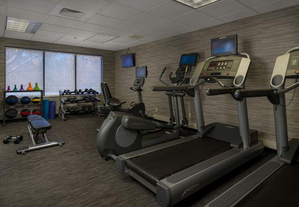 Courtyard By Marriott New Haven Orange Hotel Bagian luar foto